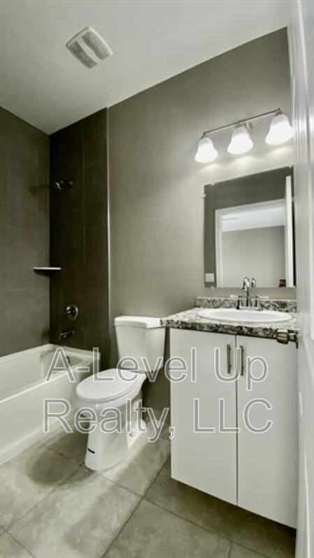 1506 E 28th St #1 - Photo 7 of 30