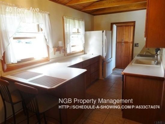 40 Terry Ave - Photo 2 of 12