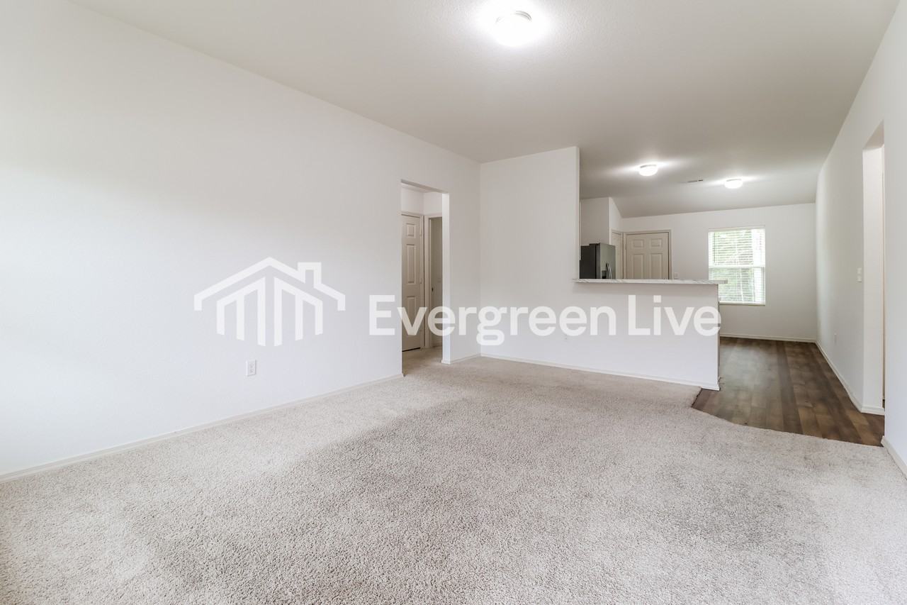 20 Harvest Ln - Photo 2 of 15