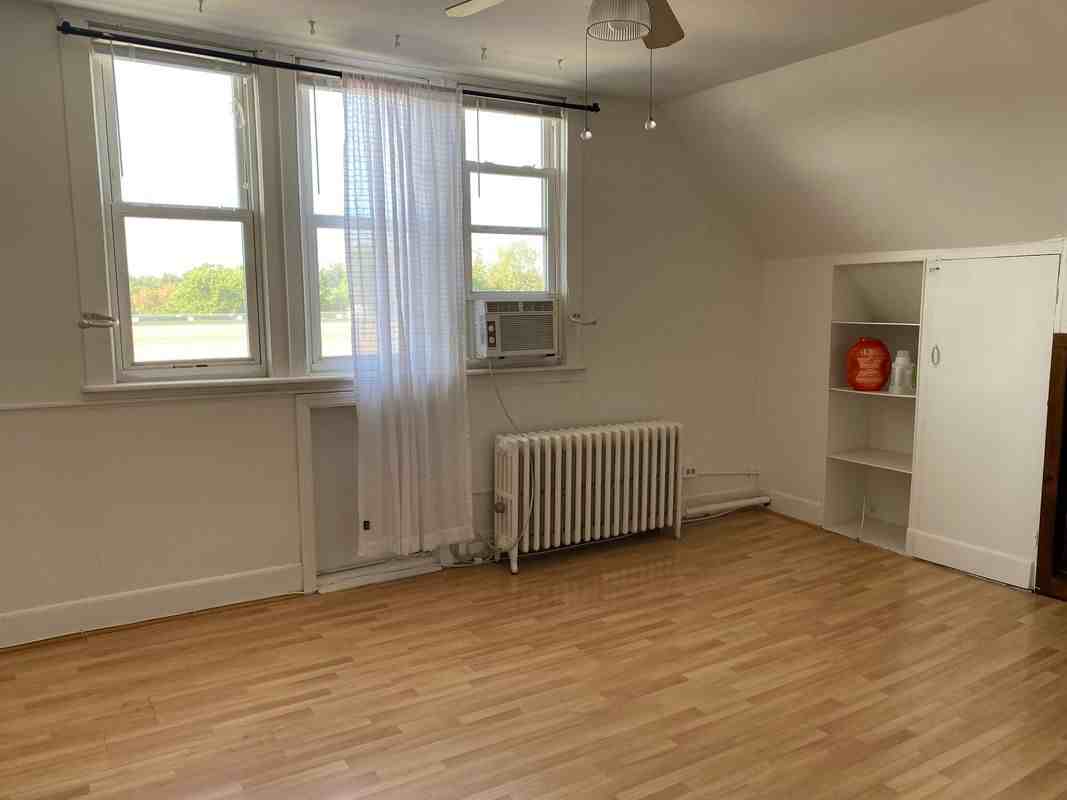 74 Raritan Ave ##3 - Photo 2 of 6