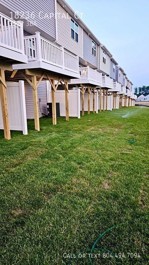 18236 Capital Ct - Photo 2 of 11