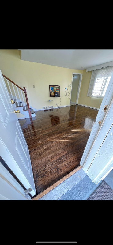 9747 S Merrion Ave - Photo 3 of 7