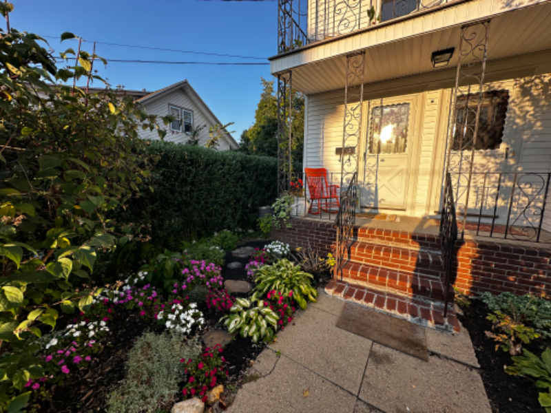 35 Mountain Ave - Photo 2 of 36