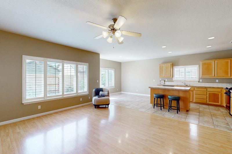 2840 San Niccolo Dr - Photo 3 of 5