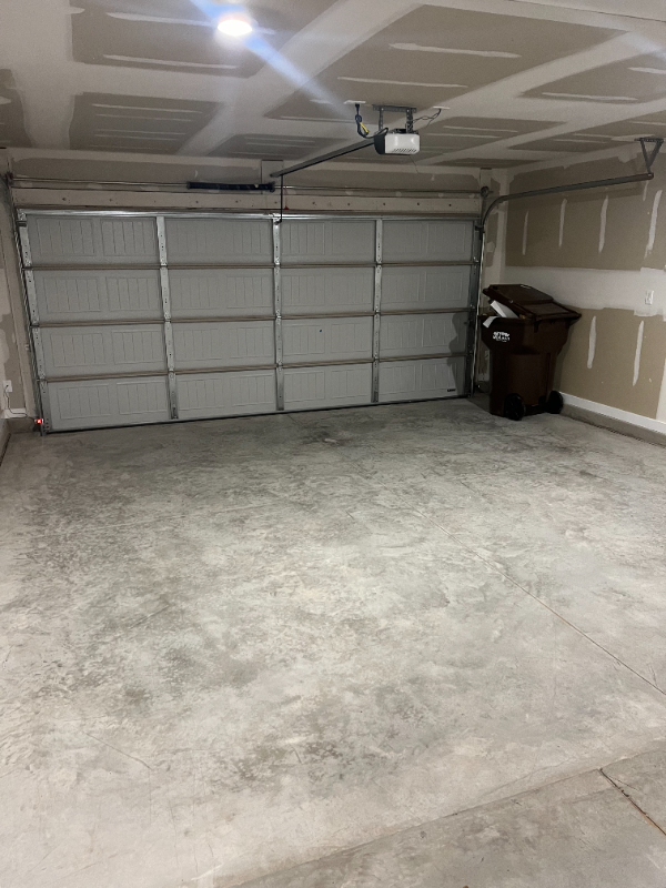 2300 Copperhead Rd - Photo 2 of 19