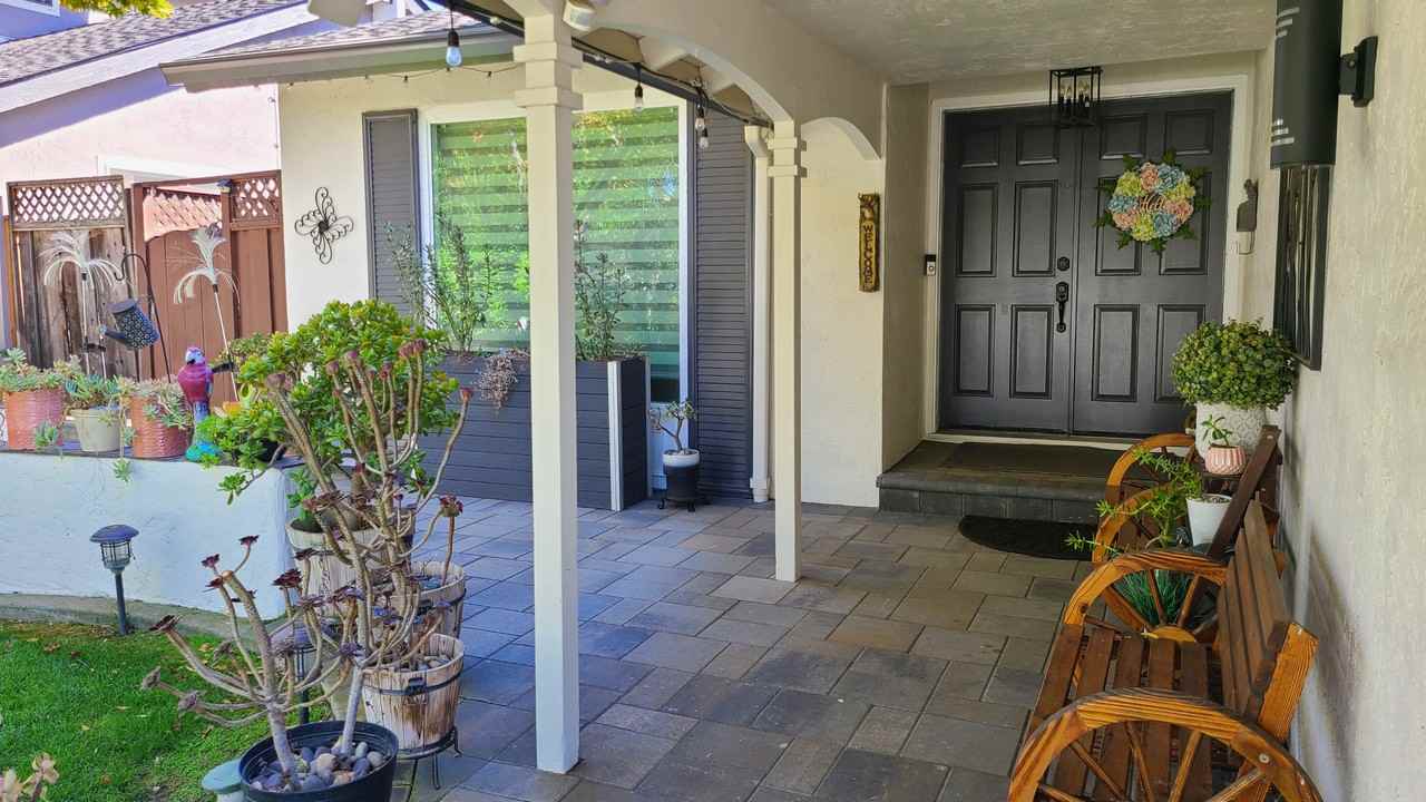 362 Utica Ln #NA - Photo 3 of 18