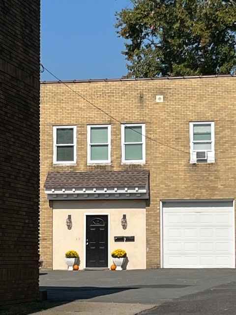 85 N Main St #NA - Photo 7 of 8