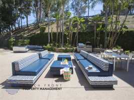 featured image of 1099 W Capitol Dr