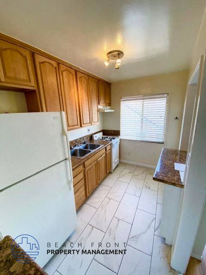 529-541 S. El Molino Ave. - Photo 6 of 20