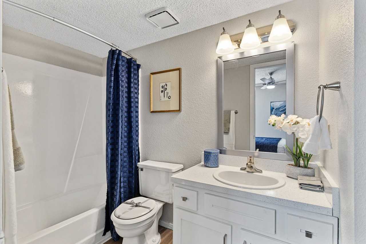 Penn Station - Photo 7 of 44