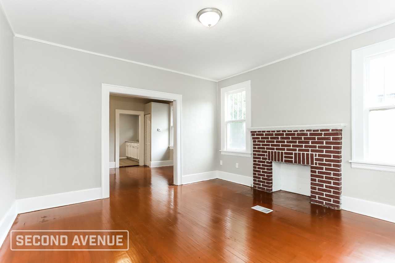 6580 Sunset Dr - Photo 4 of 25