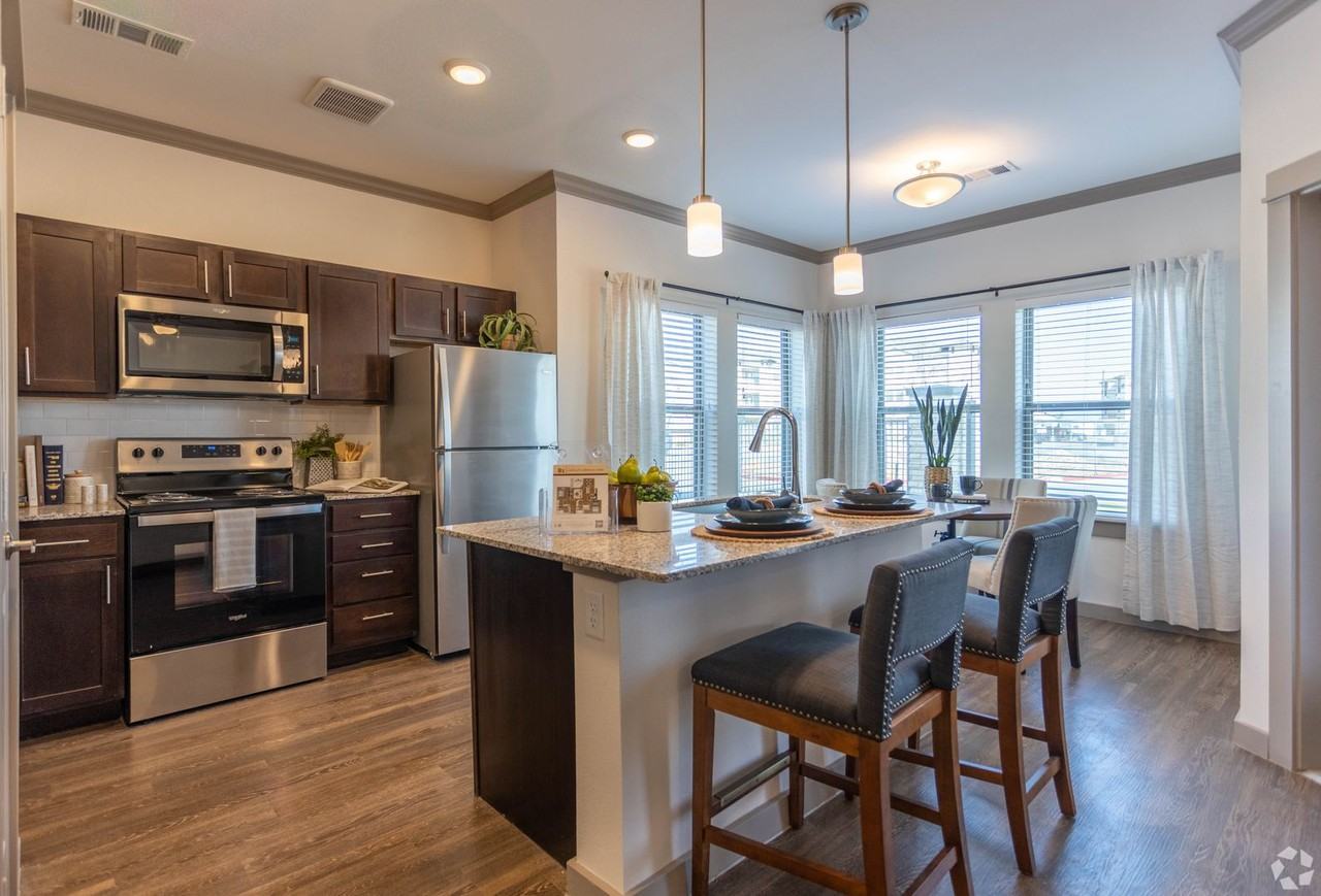 Windmill Ranch Apartments - Photo 3 of 50