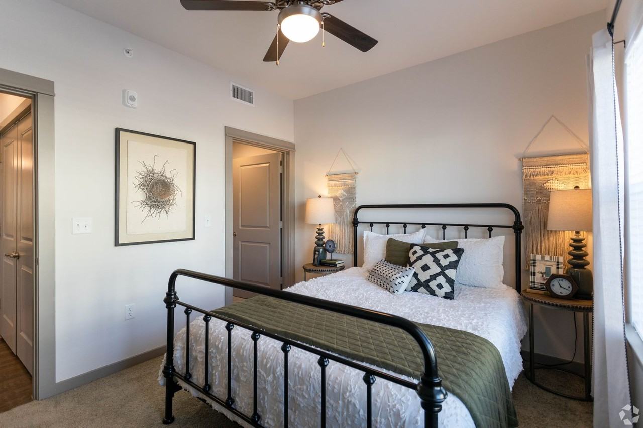 Windmill Ranch Apartments - Photo 5 of 50