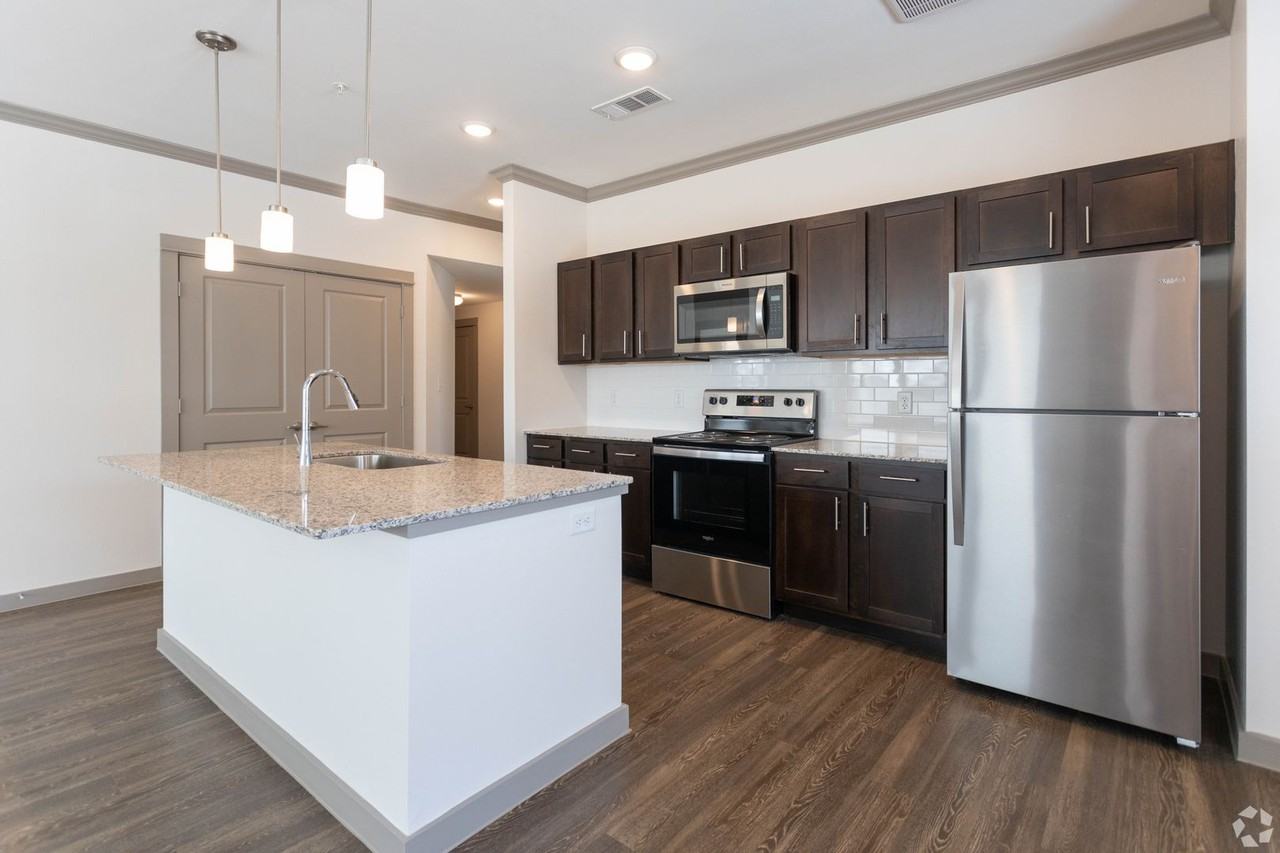 Windmill Ranch Apartments - Photo 2 of 39
