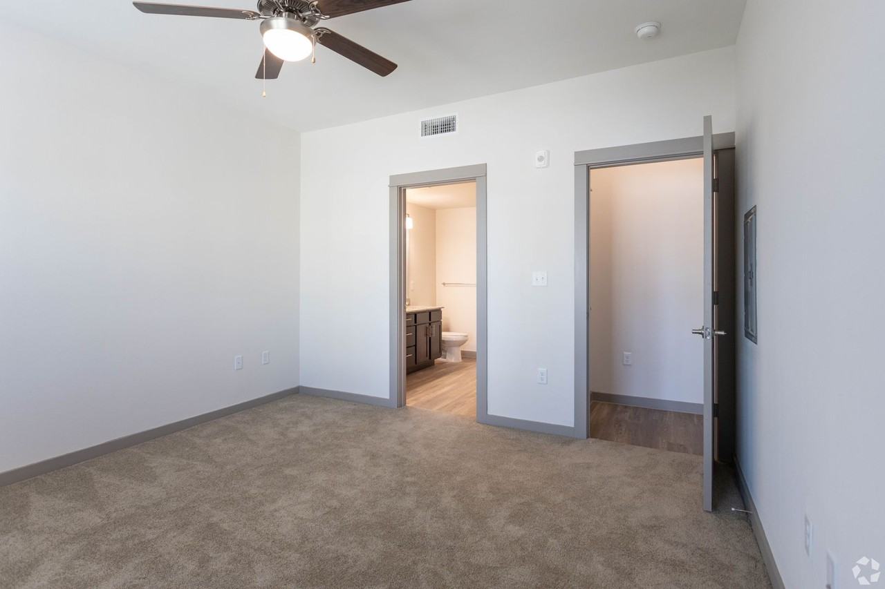 Windmill Ranch Apartments - Photo 5 of 14