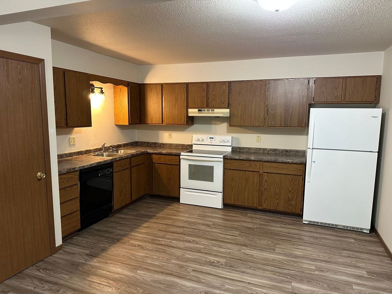 1152 5th St E - Photo 2 of 8