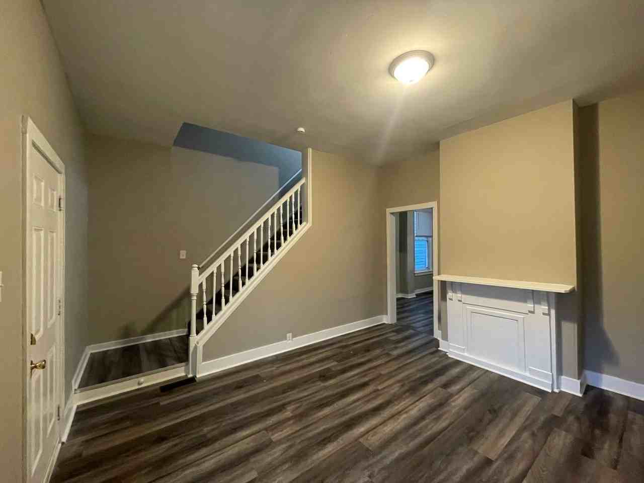 1647 Cooper St - Photo 2 of 22
