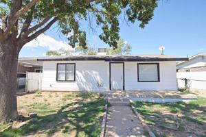 featured image of 803 E 3rd St