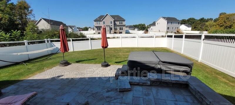 14 Pasture Pl - Photo 2 of 39