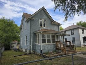 220 Center St - Photo 1 of 1