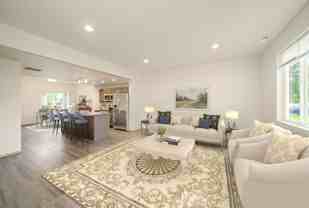 1113 W Sinto Ave - Photo 1 of 1