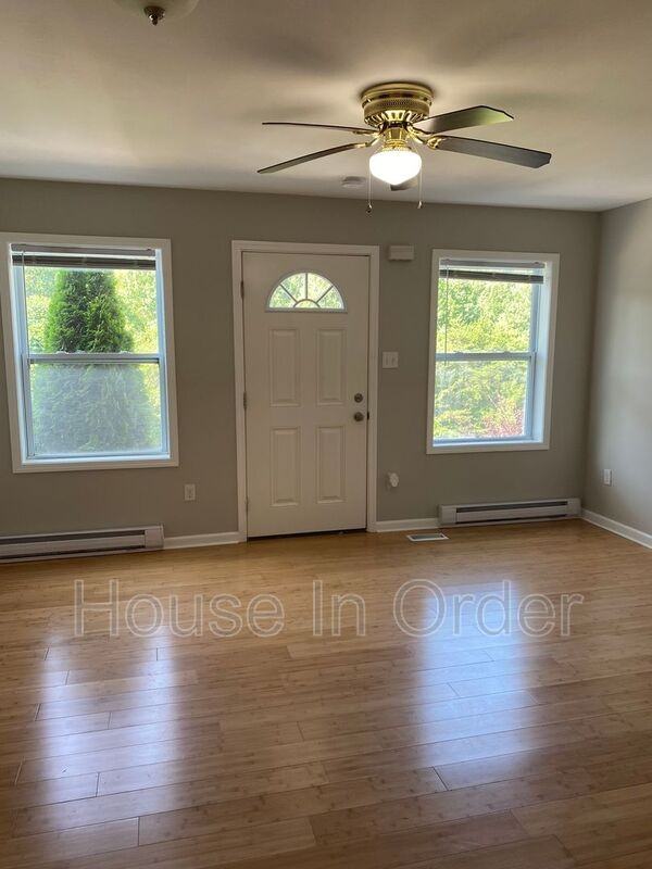 46 Spicewood Rd #C - Photo 6 of 17