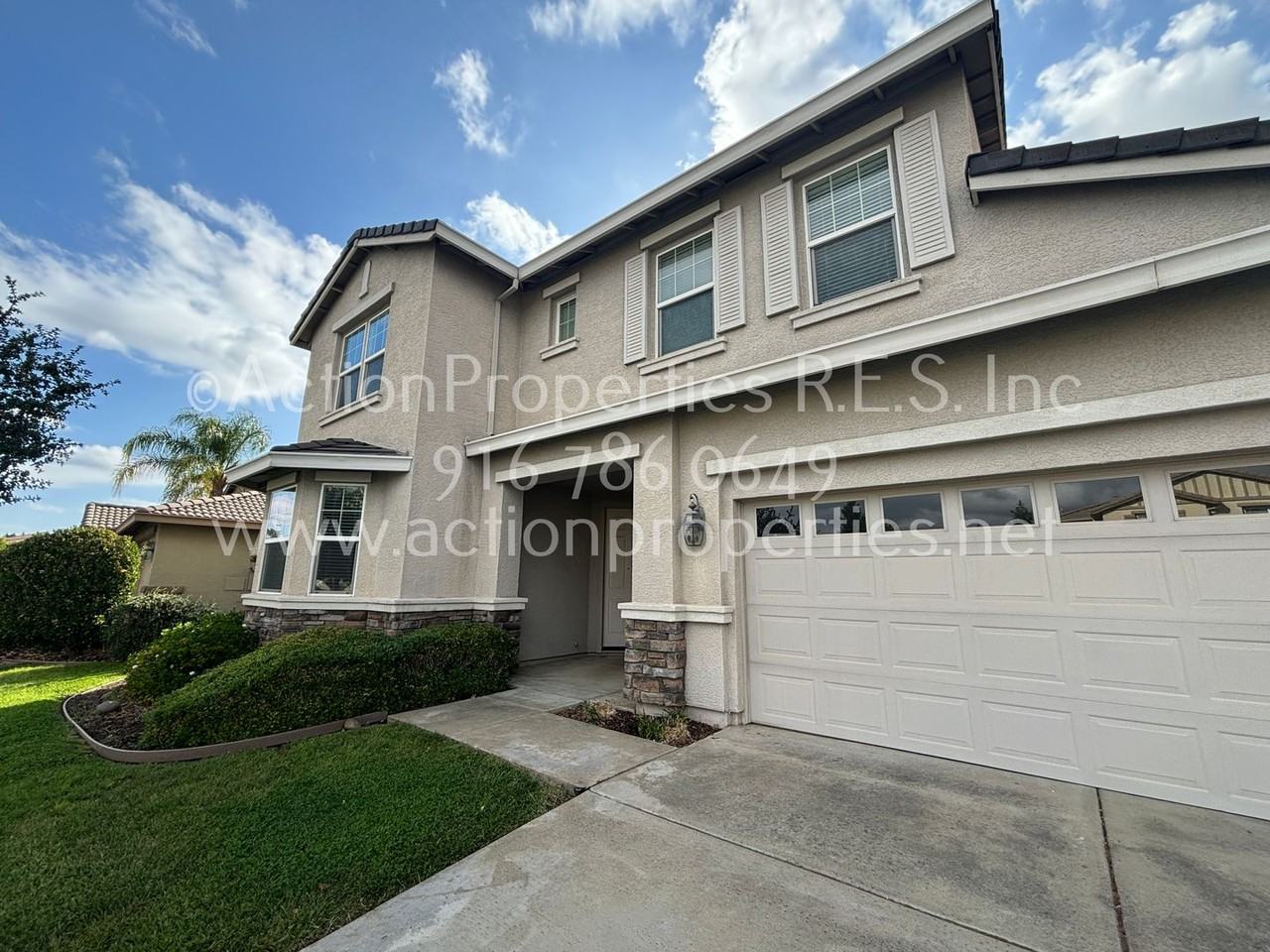 2304 Petruchio Way - Photo 2 of 29