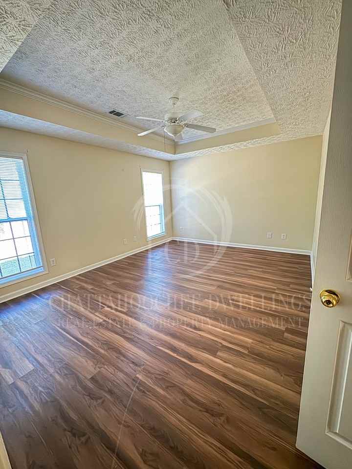 9021 Sonoma Pointe Drive - Photo 3 of 7