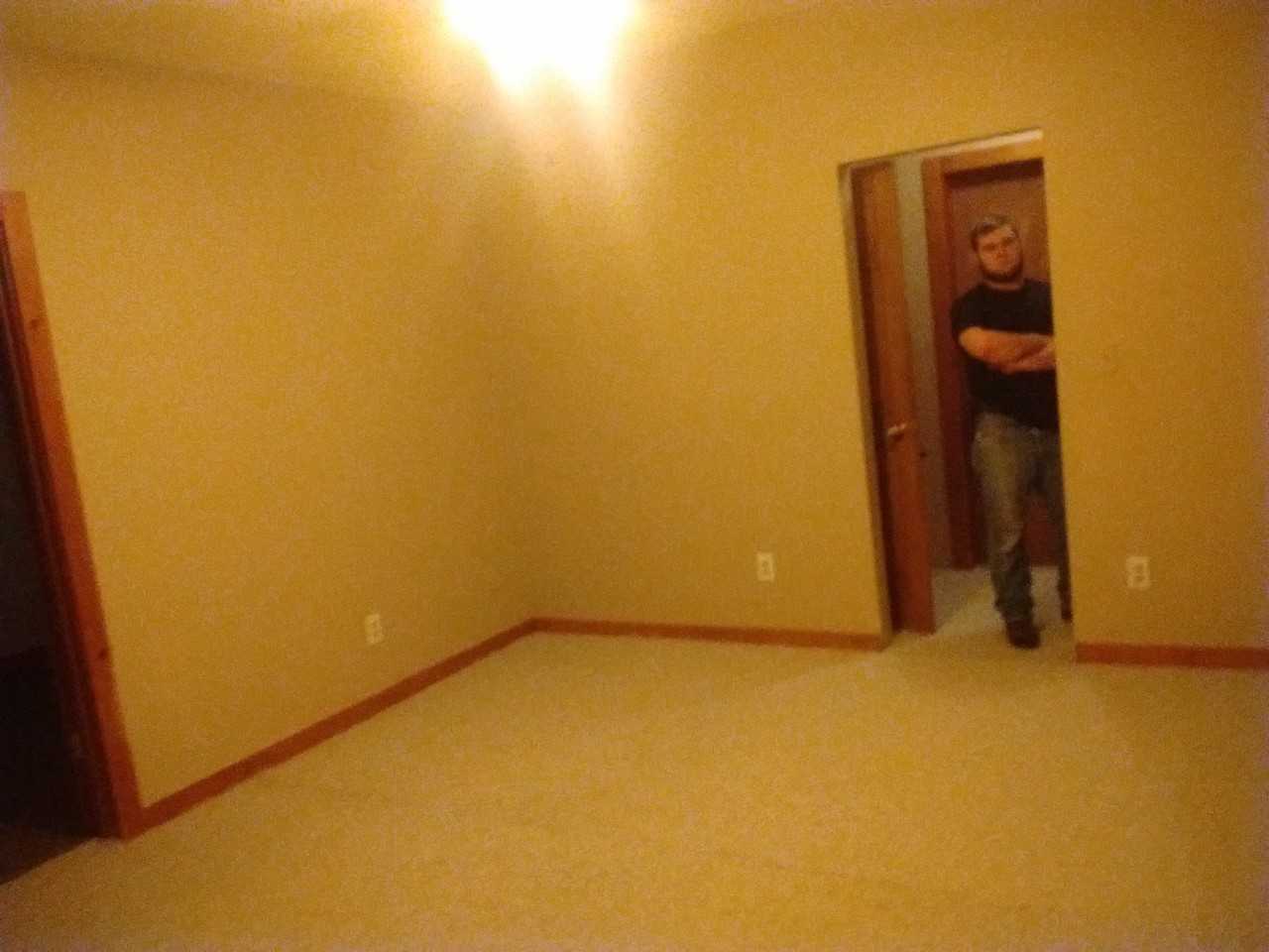 300 Locust Street Southeast - Photo 4 of 6