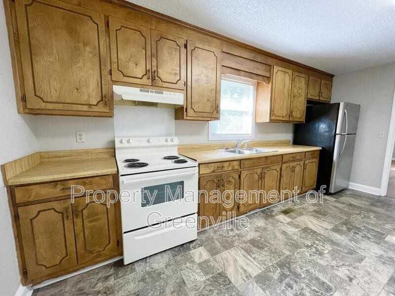 113 Whaley St - Photo 2 of 10