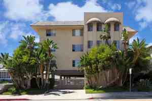 featured image of 4022 Albatross St