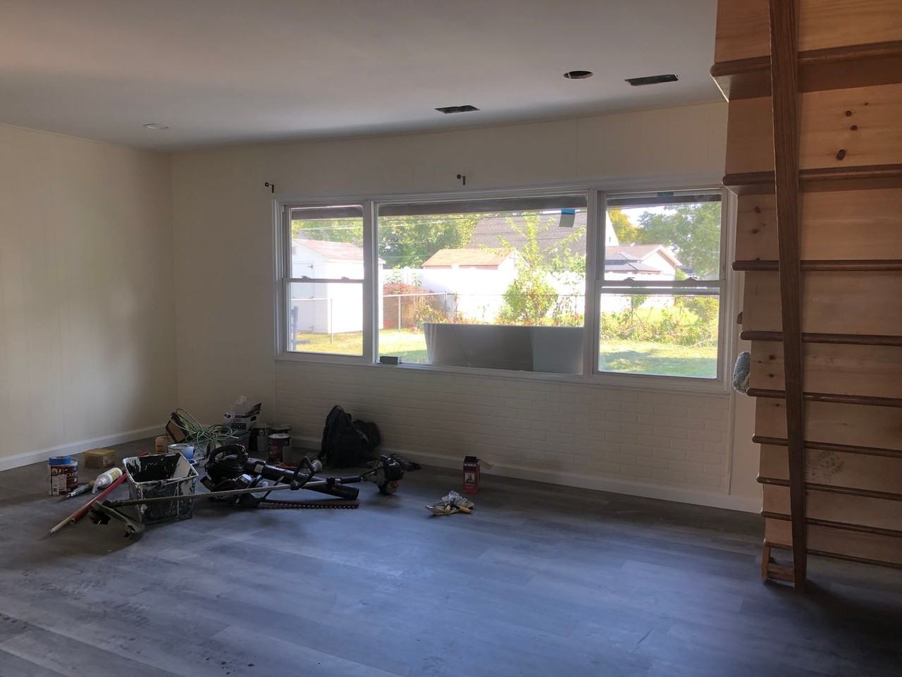 176 Northturn Ln - Photo 3 of 17