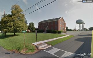 featured image of 105 N River St