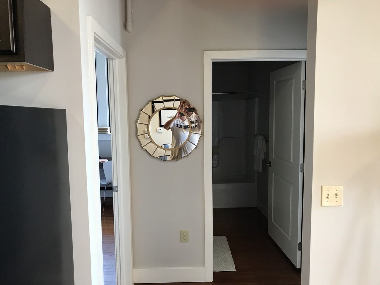 School Suites - Photo 7 of 34