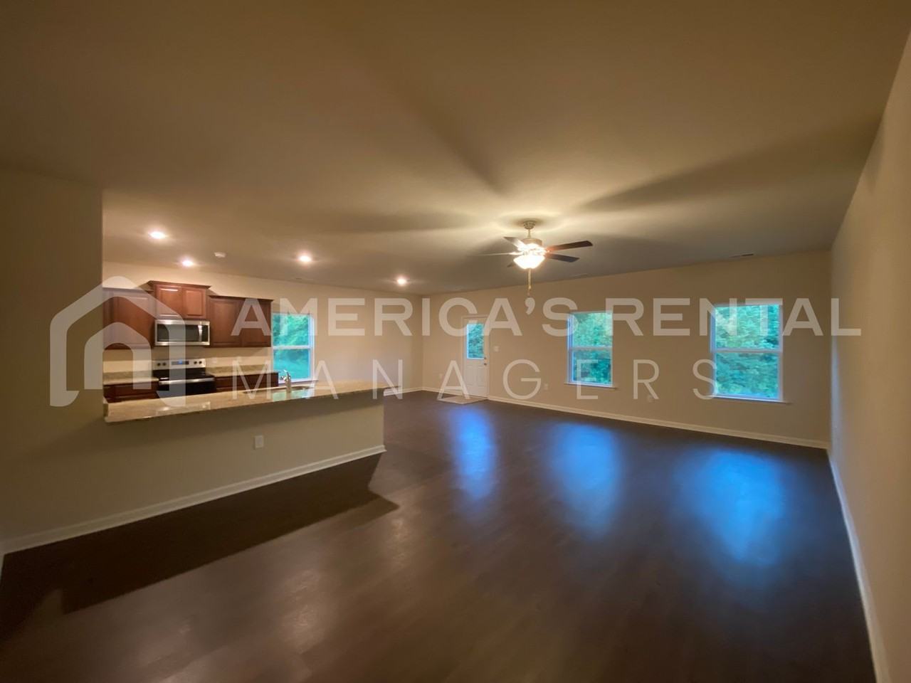 600 Clover Circle - Photo 6 of 30