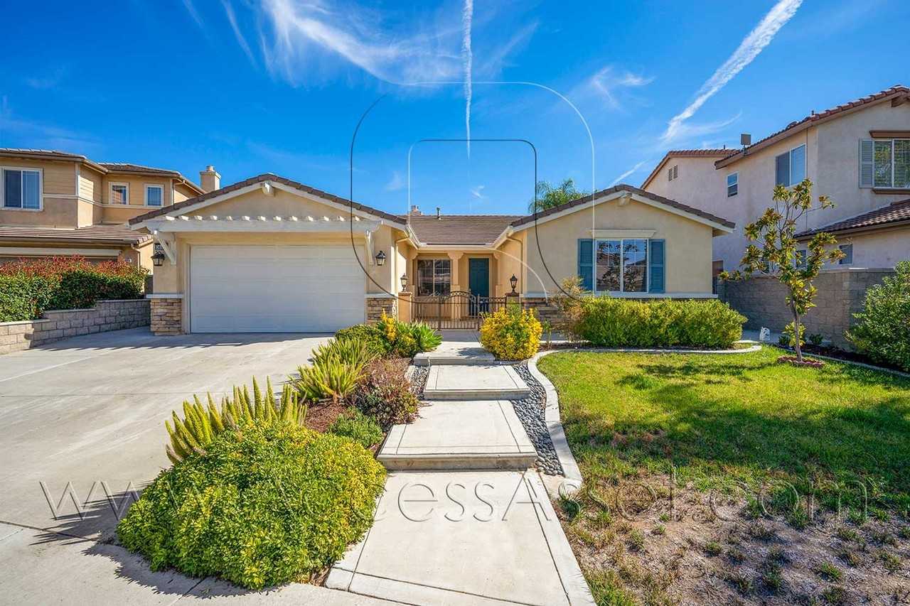 36026 Pansy St - Photo 2 of 35