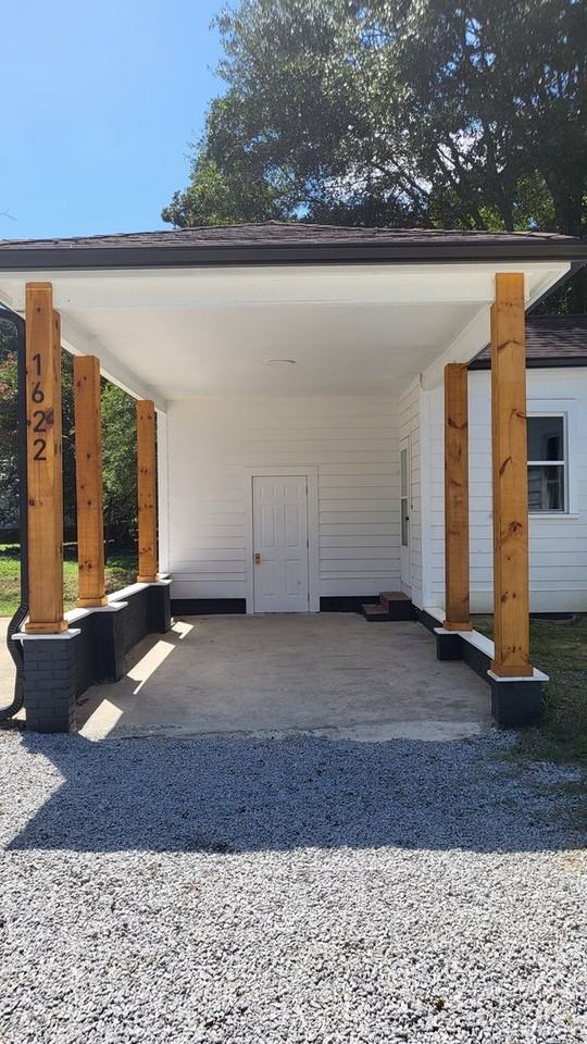 1622 Hillside Ave - Photo 2 of 14