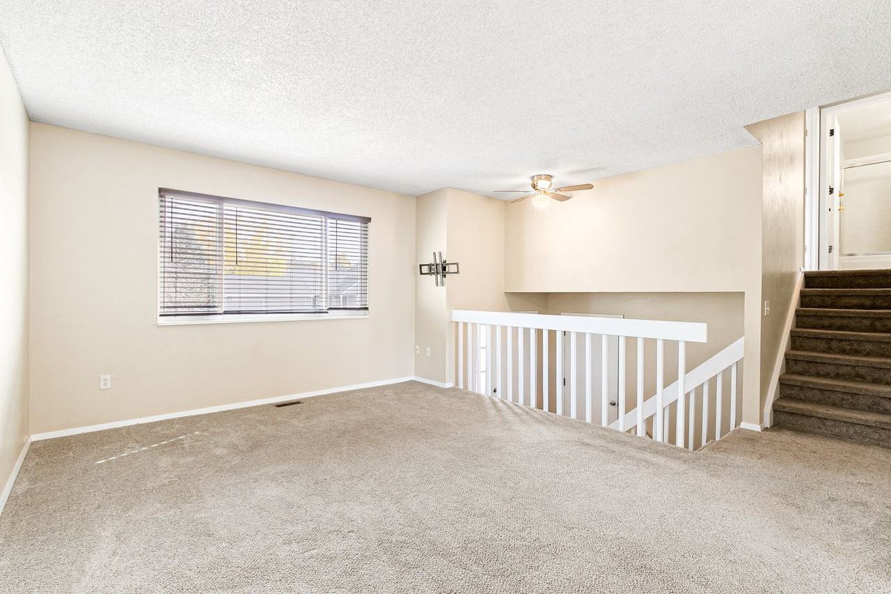 1405 S Sierra Dr - Photo 5 of 25
