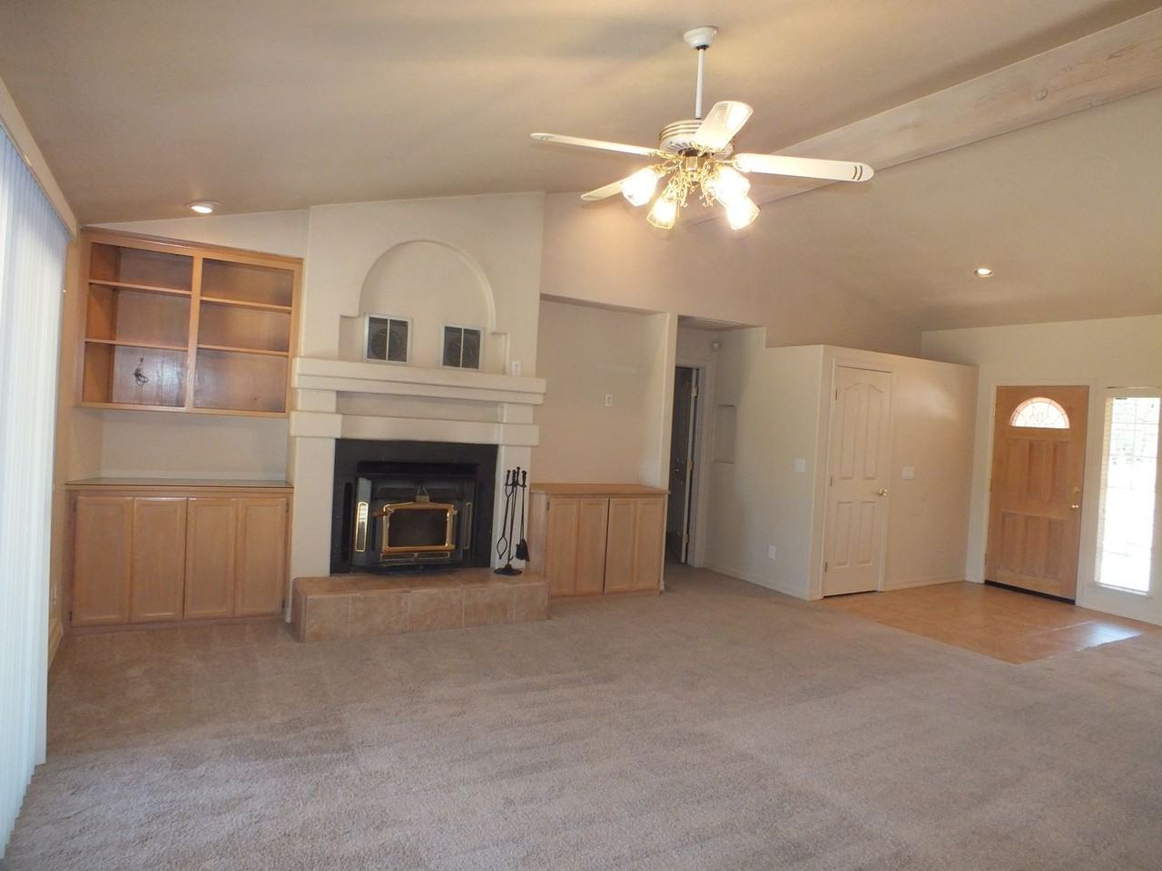 3311 Deer Valley Rd - Photo 3 of 17