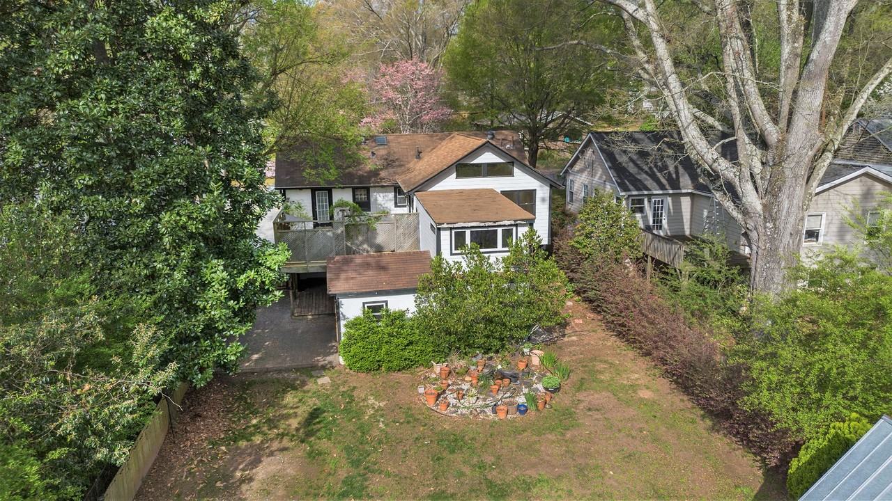 320 Greenwood Ave - Photo 2 of 30