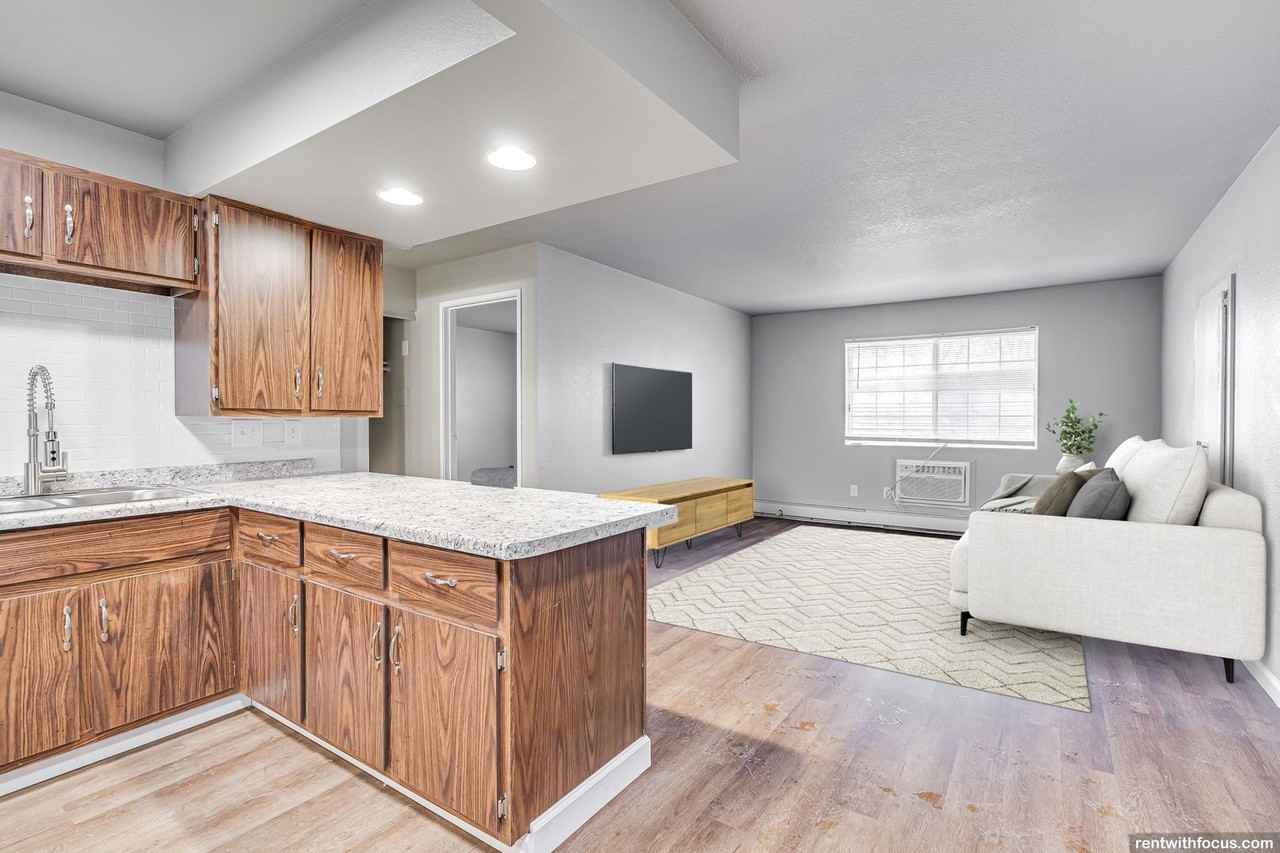 Stonecreek Apartments - Photo 4 of 17