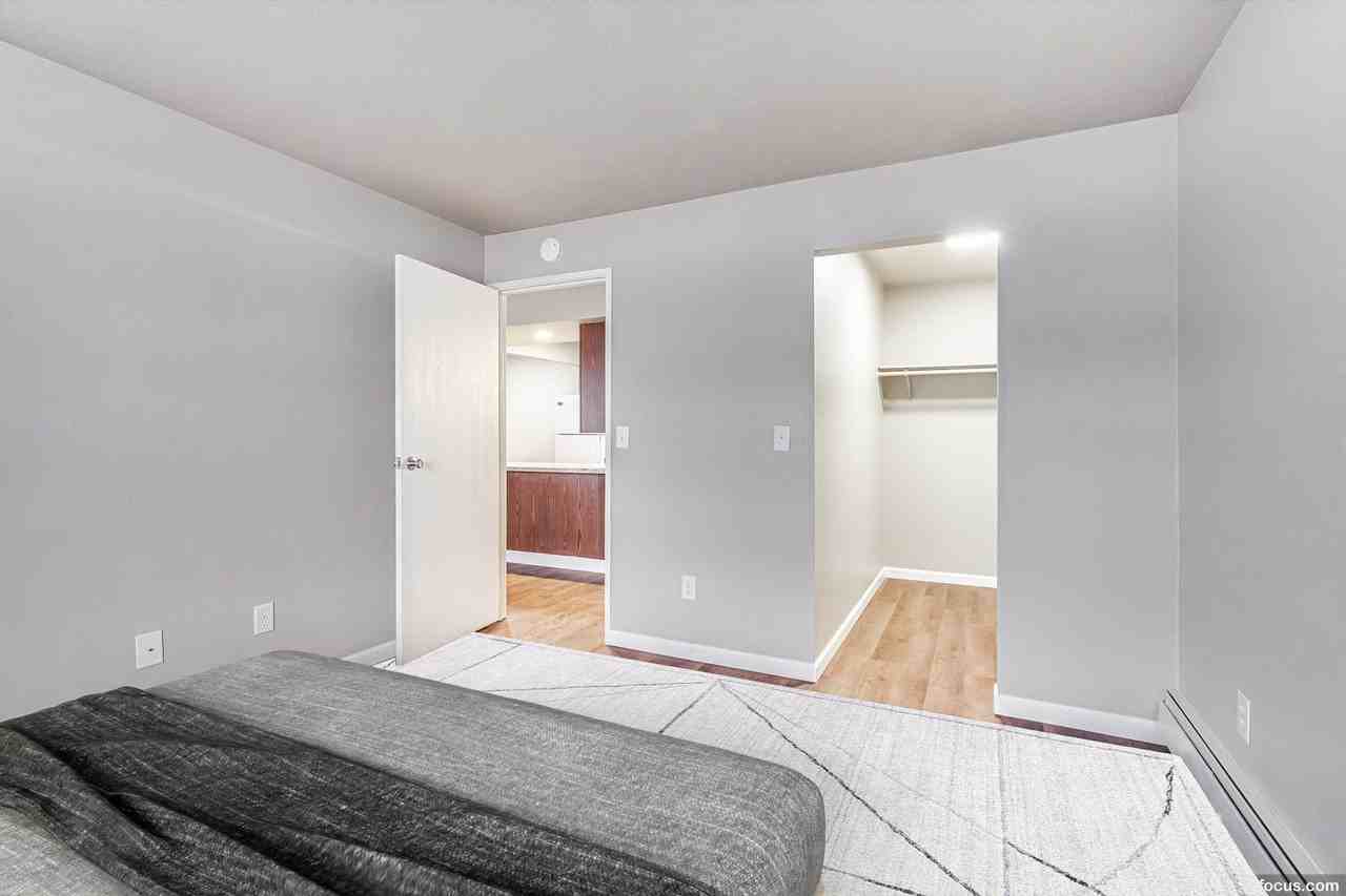 Stonecreek Apartments - Photo 6 of 17