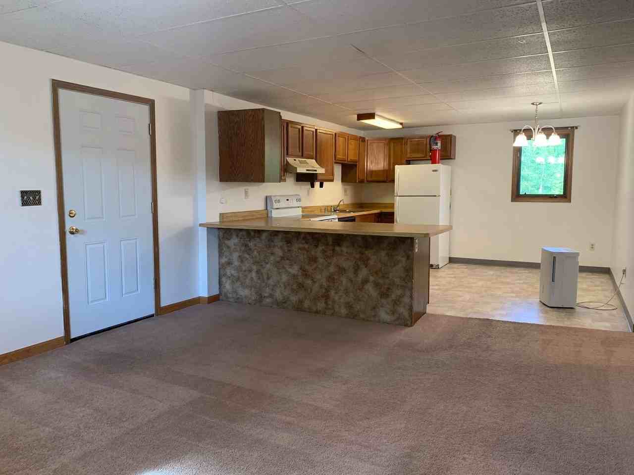 Airline Dr. 1280 - SB - Photo 2 of 13