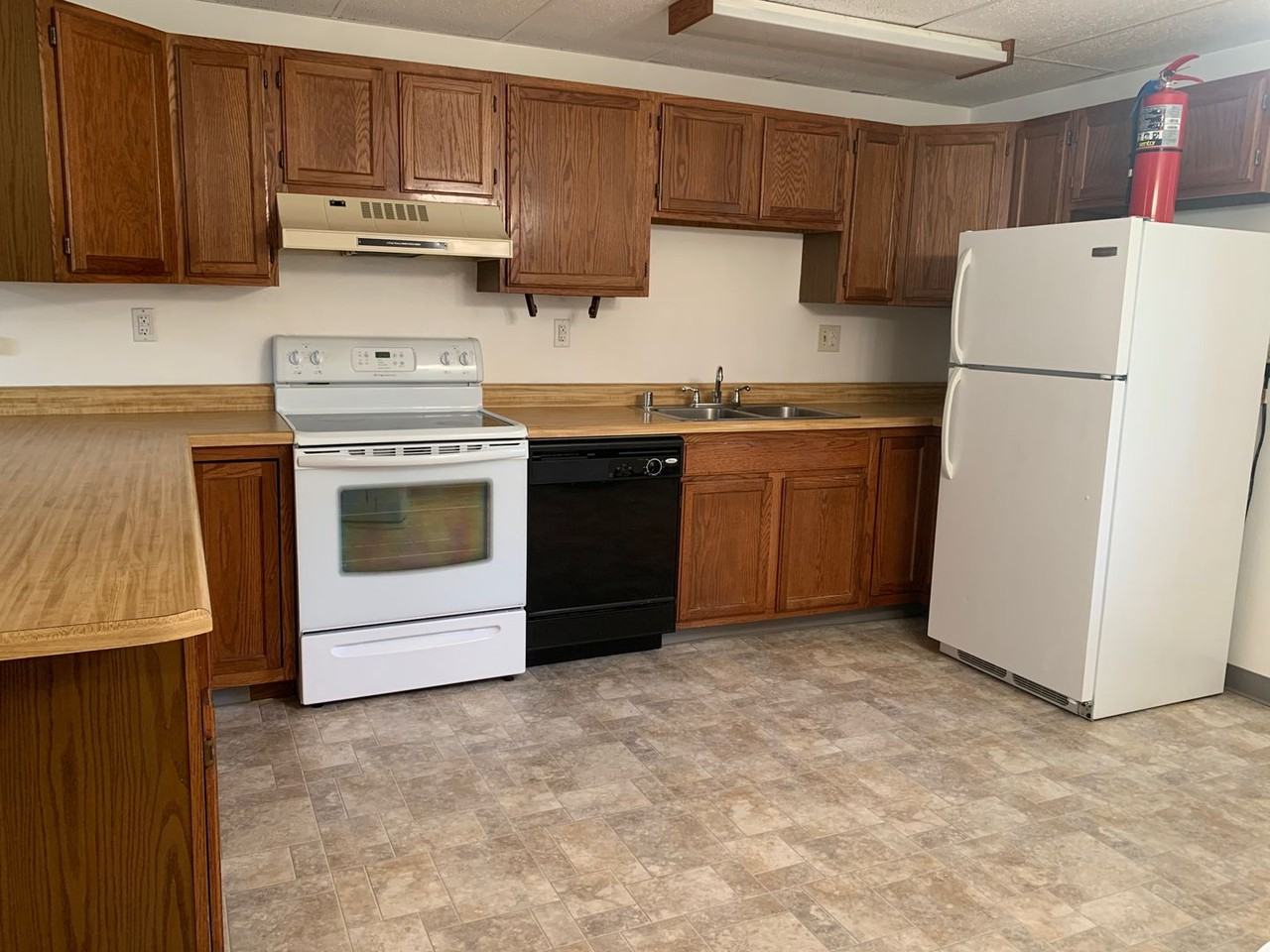 Airline Dr. 1280 - SB - Photo 3 of 13