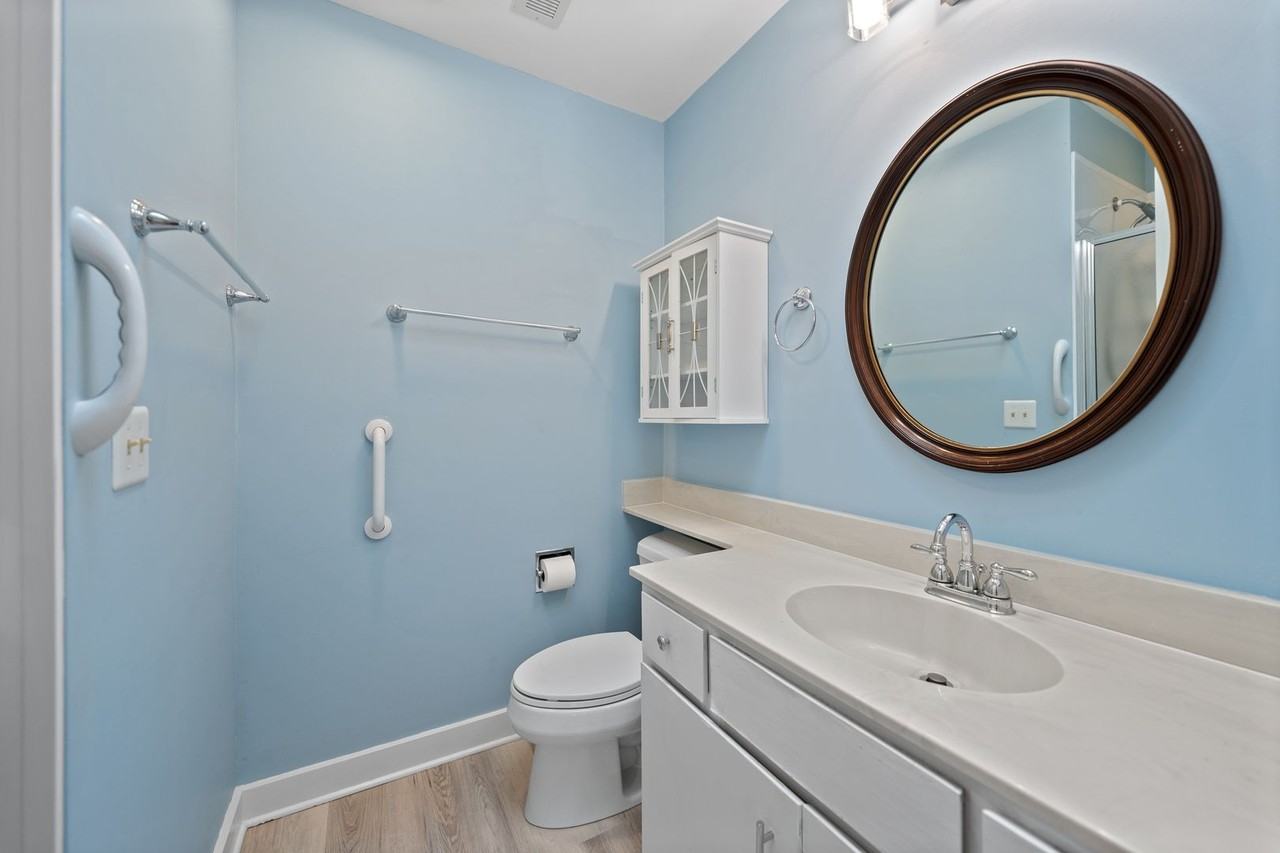 1 Weybridge Pl - Photo 4 of 18