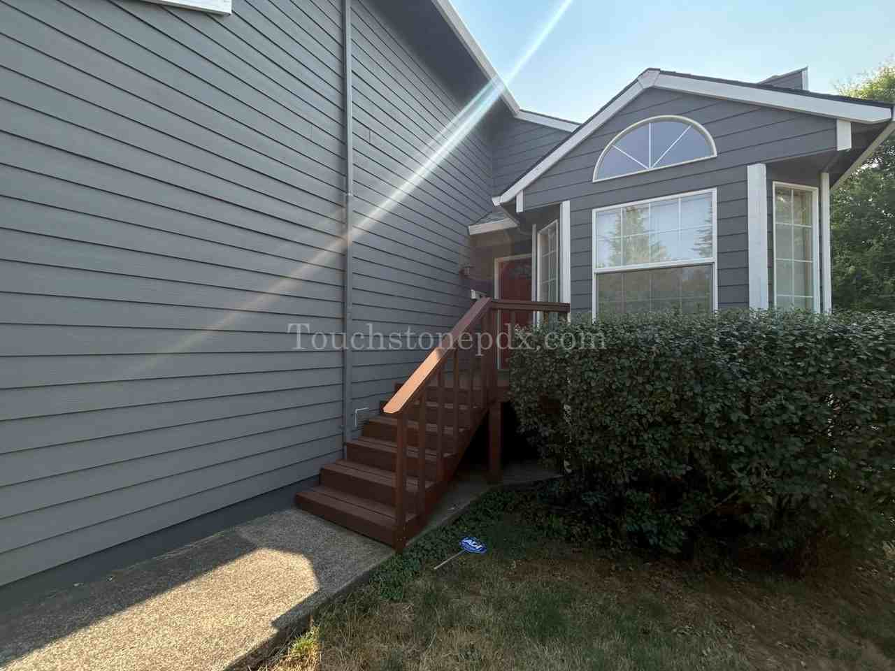 430 Roosevelt St - Photo 2 of 30