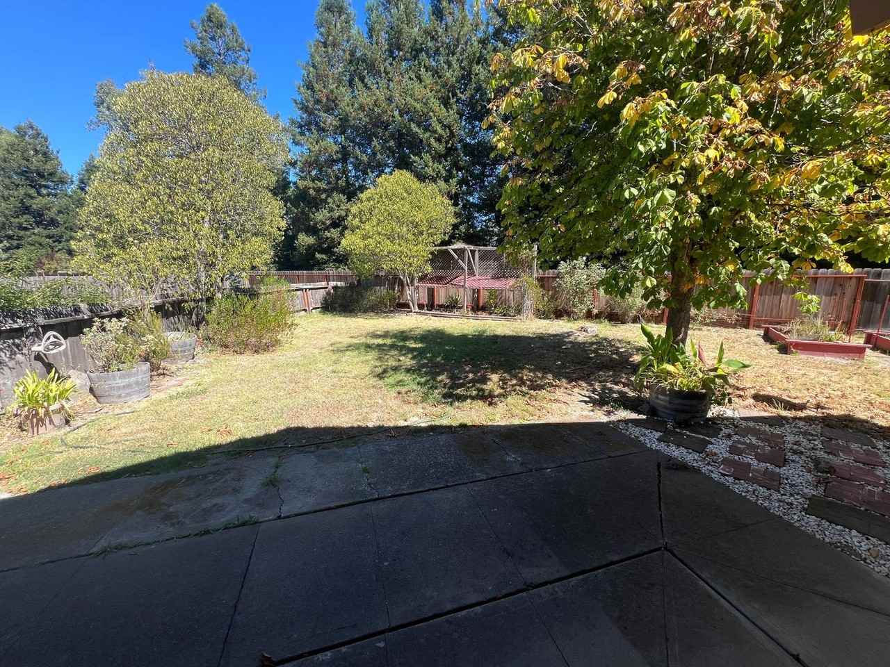 Cristwood Ct - Photo 3 of 13