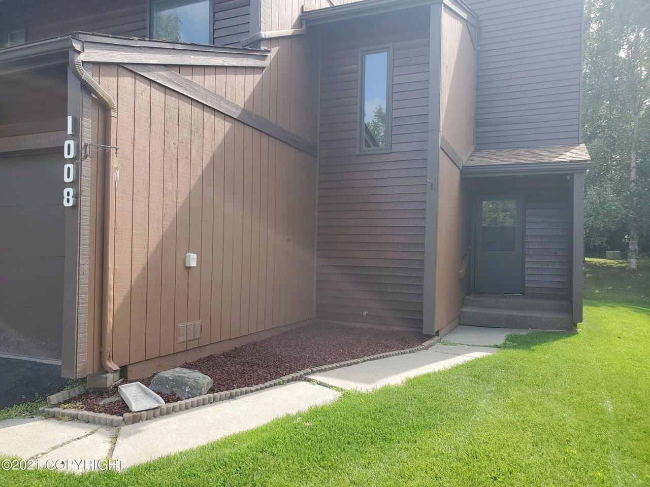 1008 W 80th Ave - Photo 2 of 22