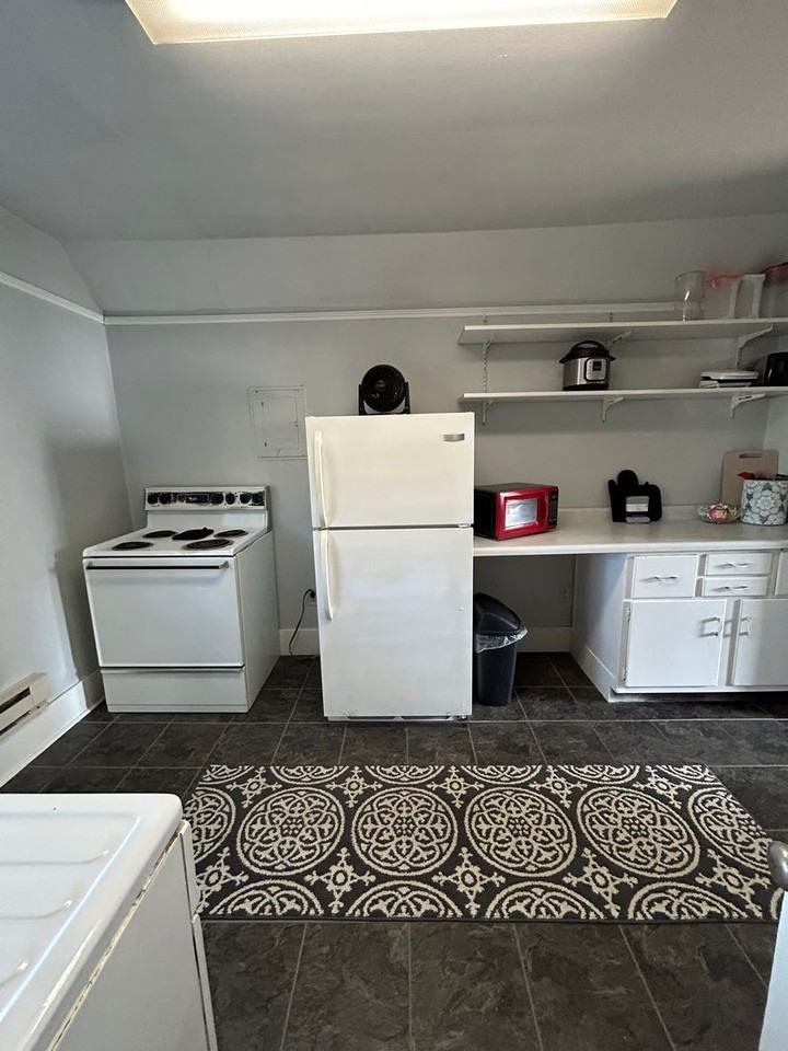 308 -312 1/2 N 11th Street - Photo 4 of 24