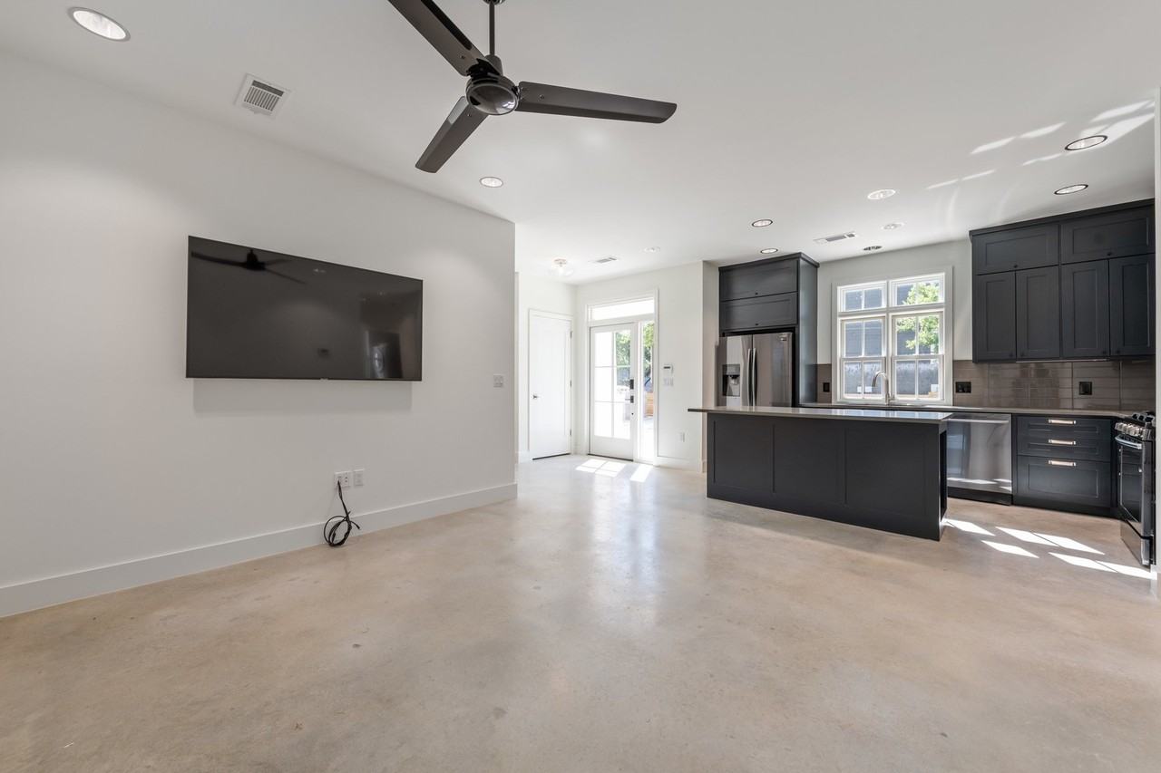 Craftsman 39 - Photo 6 of 43